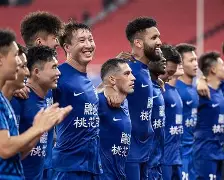 欧宝体育电脑版官网-清晨亚冠传出新动向，武汉三镇强势反弹，管理层表态——话题不断，医务组通报恢复