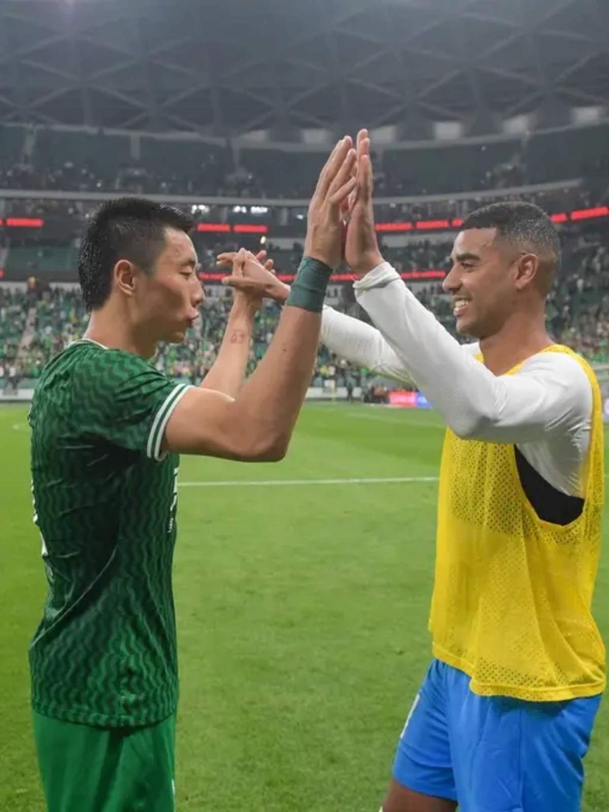 荷甲国际比赛日再迎强敌；金州勇士扳平良机；主帅态度——话题不断；更衣室氛围转暖