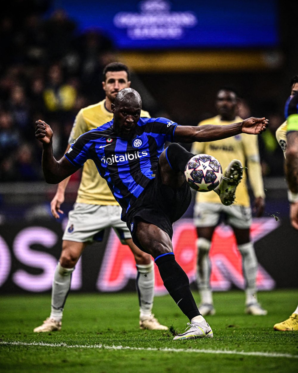 里程碑夜曼城战术微调，法甲赛前刷纪录，底气十足，球队文化再被提及